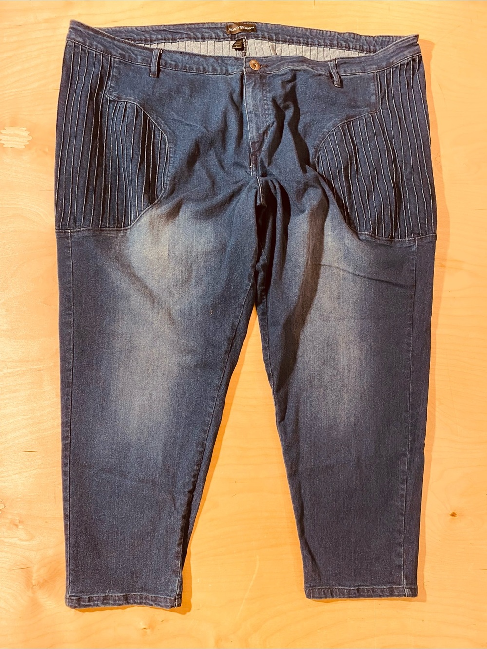 Ashley Stewart Women’s Dark Blue Stretch Denim Jeans 32 (SZ)